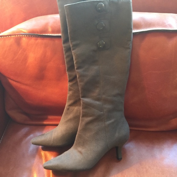 Shoes - SIZE 7-1/2 GREY FAUX SUEDE BOOTS - WORN ONCE!